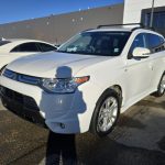 2014 Mitsubishi Outlander GT White 4x4 SUV Front Exterior View Calgary