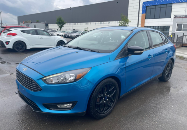 2016 Ford Focus SE front view for sale in Calgary